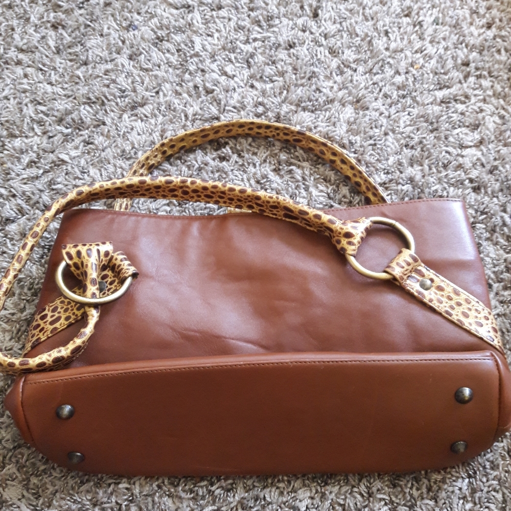 Handbag - Picture 2 of 4